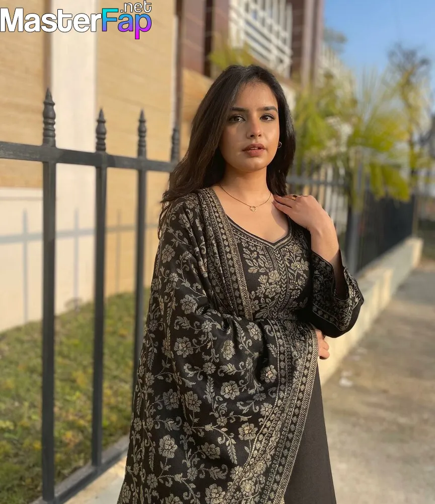 aarushi-abrol