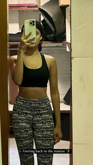 Aayushi Verma OnlyFans Leaked Free Thumbnail Picture - #7XoZe85zM5