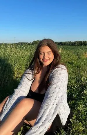 Abbey H OnlyFans Leaked Free Thumbnail Picture - #8DYbuHfPan