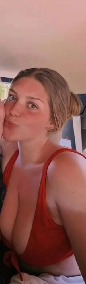 Abbey H OnlyFans Leaked Free Thumbnail Picture - #9ZZjcsIGD2