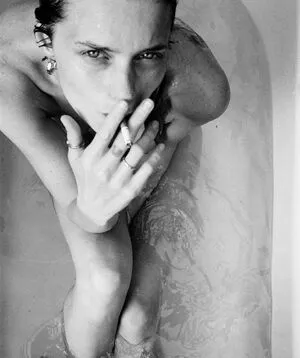 Abbey Lee Kershaw OnlyFans Leaked Free Thumbnail Picture - #Ilgg0pqjgL