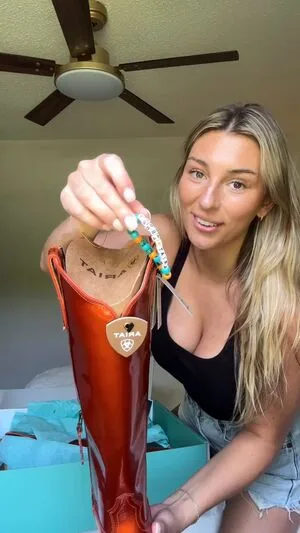 Abbey Wilson OnlyFans Leaked Free Thumbnail Picture - #6bXE0djD5a