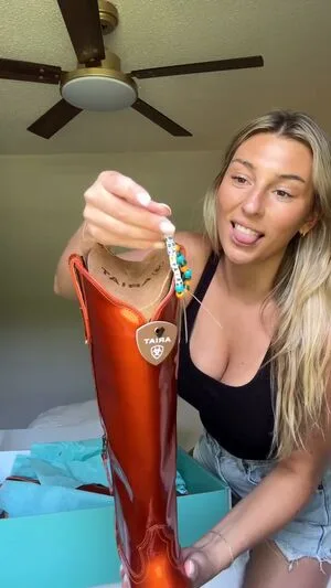 Abbey Wilson OnlyFans Leaked Free Thumbnail Picture - #vAQPZEintC