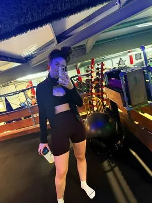 Abbi Pulling OnlyFans Leaked Free Thumbnail Picture - #U0XzyDymPX