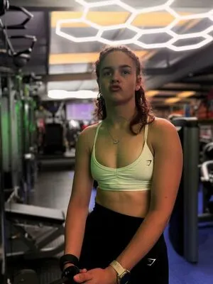 Abbi Pulling OnlyFans Leaked Free Thumbnail Picture - #cjmnywvTu9