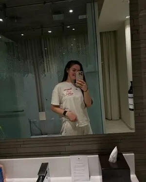 Abbi Pulling OnlyFans Leaked Free Thumbnail Picture - #quOtt5oQrA
