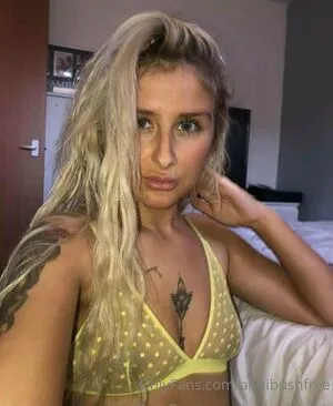 Abbibushfree OnlyFans Leaked Free Thumbnail Picture - #08UK3poXkd