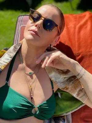 Abbie Cornish OnlyFans Leaked Free Thumbnail Picture - #ptEoRO0Ym9