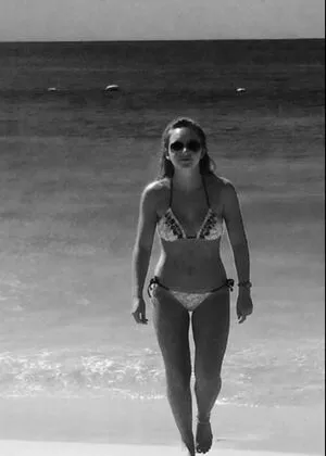 Abbie Dewhurst OnlyFans Leaked Free Thumbnail Picture - #ULCITmID35