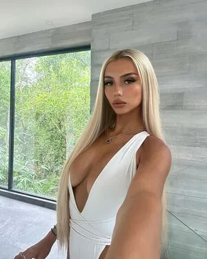 Abbie Hall OnlyFans Leaked Free Thumbnail Picture - #vvrafiJBOc