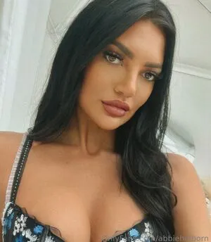 Abbie Holborn OnlyFans Leaked Free Thumbnail Picture - #M2TERHBkCX
