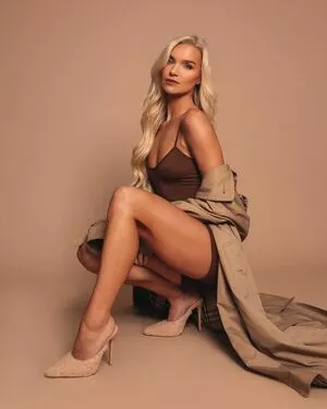 Abbie Quinnen OnlyFans Leaked Free Thumbnail Picture - #IM138Yumcw