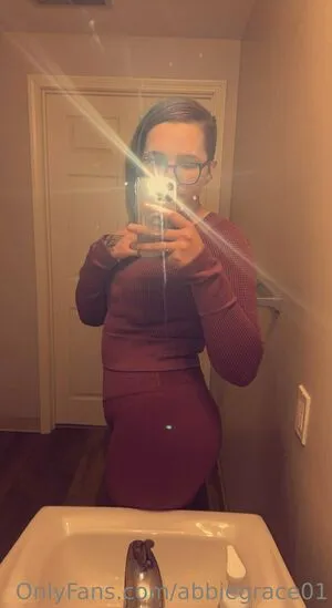 Abbiegrace01 OnlyFans Leaked Free Thumbnail Picture - #IxToeJBYvh