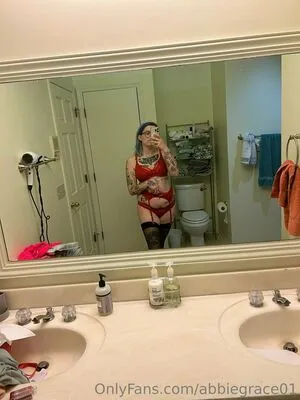 Abbiegrace01 OnlyFans Leaked Free Thumbnail Picture - #t0g5iPhEtA