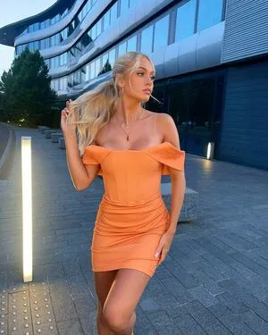 Abby Benson OnlyFans Leaked Free Thumbnail Picture - #SHE1l91pgs