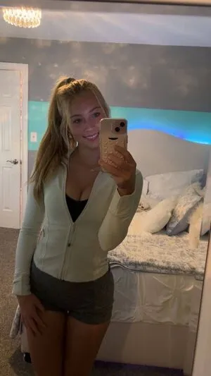 Abby Champlin OnlyFans Leaked Free Thumbnail Picture - #I5JkY4WqJ4