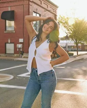 Abby Rathbone OnlyFans Leaked Free Thumbnail Picture - #yyVIUb2Ykn