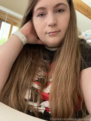 Abbyandcourtney OnlyFans Leaked Free Thumbnail Picture - #7tACObEypo