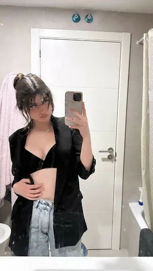 Abbyimu OnlyFans Leaked Free Thumbnail Picture - #5FDpw6FOTR