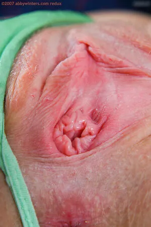 Abbywinters OnlyFans Leaked Free Thumbnail Picture - #3kg4CTCocL