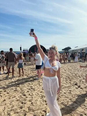 Abi Greasley OnlyFans Leaked Free Thumbnail Picture - #CTXcLlHYZJ