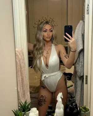 Abi Greasley OnlyFans Leaked Free Thumbnail Picture - #eDCaKeYqSn