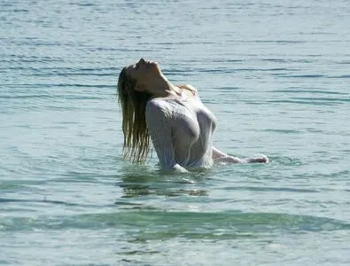 Abi Titmuss OnlyFans Leaked Free Thumbnail Picture - #HMGHRjVGlc