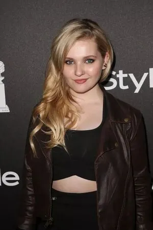 Abigail Breslin OnlyFans Leaked Free Thumbnail Picture - #AfFECUTfyr