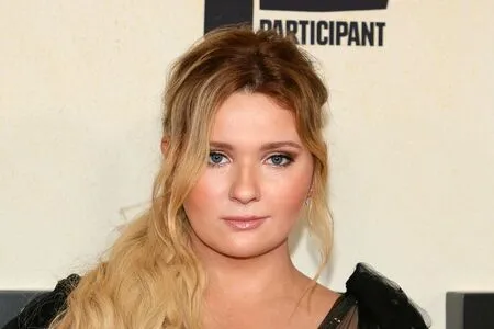 Abigail Breslin OnlyFans Leaked Free Thumbnail Picture - #H7F8P6XxFB
