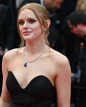 Abigail Cowen OnlyFans Leaked Free Thumbnail Picture - #DdVgNd7GaK