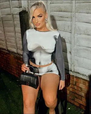 Abigail Holder OnlyFans Leaked Free Thumbnail Picture - #d3MkQxUBuY