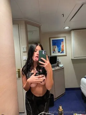 Abigail Lux OnlyFans Leaked Free Thumbnail Picture - #SwBNGvHmai