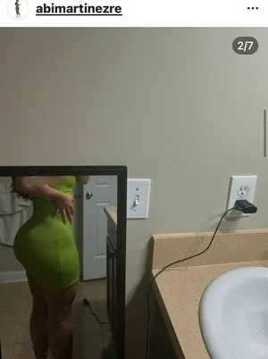 Abimartinezre OnlyFans Leaked Free Thumbnail Picture - #3ZKu1WFDer