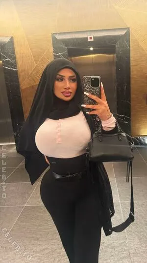 Abir Zrk OnlyFans Leaked Free Thumbnail Picture - #I3VPEHGNug