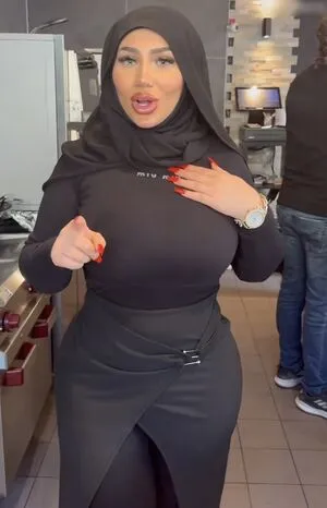 Abir Zrk OnlyFans Leaked Free Thumbnail Picture - #zy9yUaoTO6