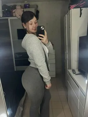 Abril Milagros OnlyFans Leaked Free Thumbnail Picture - #3ayECxDZ6a