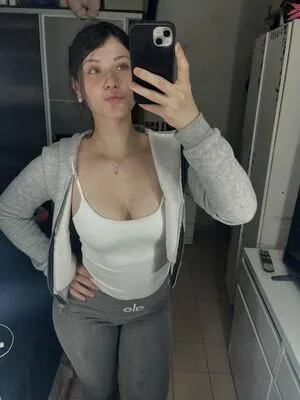 Abril Milagros OnlyFans Leaked Free Thumbnail Picture - #fkBx5AmdUA