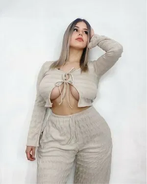 Abril Perez OnlyFans Leaked Free Thumbnail Picture - #NTF5SFriAF