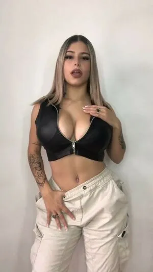 Abril Perez OnlyFans Leaked Free Thumbnail Picture - #pLixOIJssS