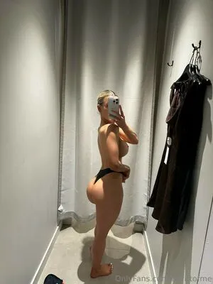 Abrittofus OnlyFans Leaked Free Thumbnail Picture - #gH0cM1Xhj0