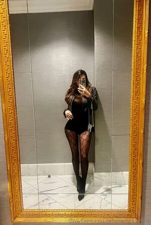 Abroadwithmila OnlyFans Leaked Free Thumbnail Picture - #72yZbhA8Y4