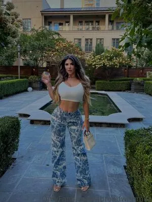 Abroadwithmila OnlyFans Leaked Free Thumbnail Picture - #DCD0cntG9n