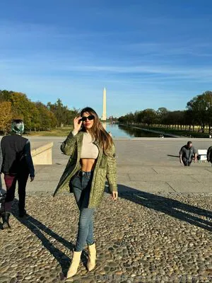 Abroadwithmila OnlyFans Leaked Free Thumbnail Picture - #IlMoGfRgnC