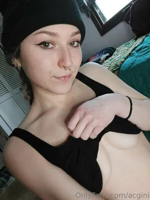 Acgini OnlyFans Leaked Free Thumbnail Picture - #C8mRrApLsr