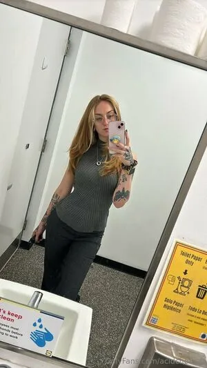 Acidchelle OnlyFans Leaked Free Thumbnail Picture - #FdTwVMoAfk