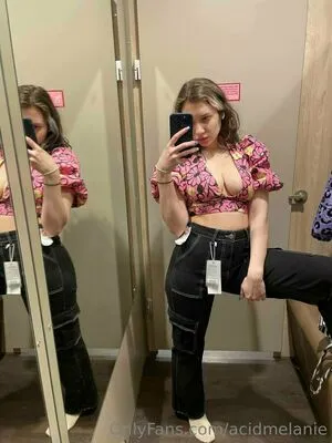 Acidmelanie OnlyFans Leaked Free Thumbnail Picture - #6SRIPqcvXr