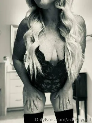 Aclassymilf OnlyFans Leaked Free Thumbnail Picture - #DyvD7lZQ2G