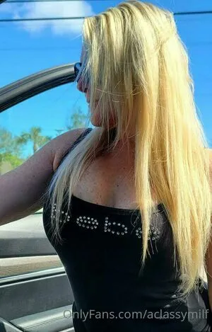 Aclassymilf OnlyFans Leaked Free Thumbnail Picture - #OOA3po0SbB
