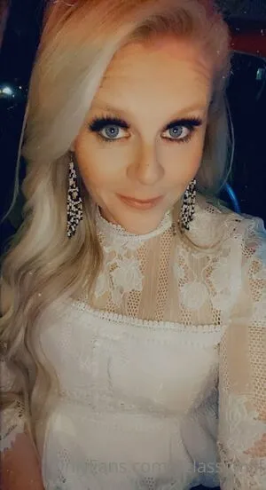 Aclassymilf OnlyFans Leaked Free Thumbnail Picture - #lBPerPeFQ0