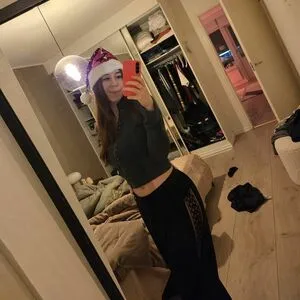 actuallyalisa OnlyFans Leaked Free Thumbnail Picture - #mpAu7KyZuc